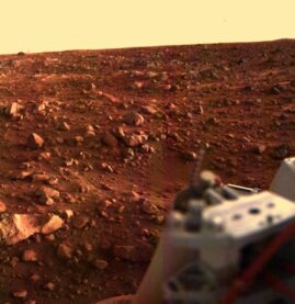 A photograph of the rocky surface of Mars taken from the Viking Lander 1 in 1976.