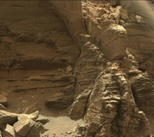  A photo of the rock formations of the Murray Buttes on Mars taken by the Curiosity Rover, 2016 Nasa archive. 
