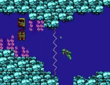 A screenshot from the Teenage Mutant Ninja Turtles game for the NES with one of the turtle brothers swimming directly towards a line of electricity